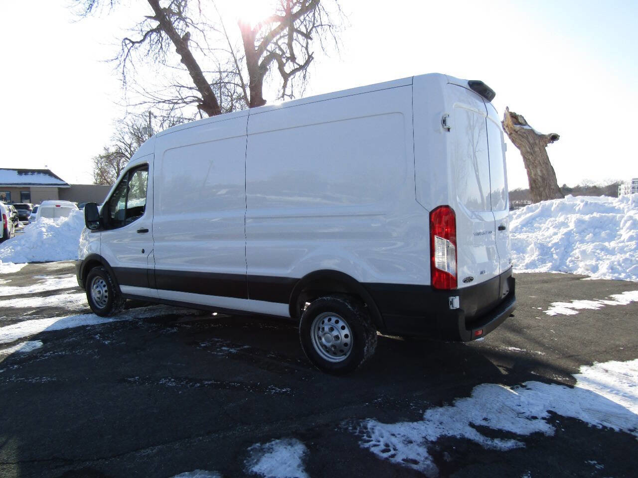 Used 2022 Ford Transit 250 250 AWD 3dr LWB Medium Roof Ca image 37