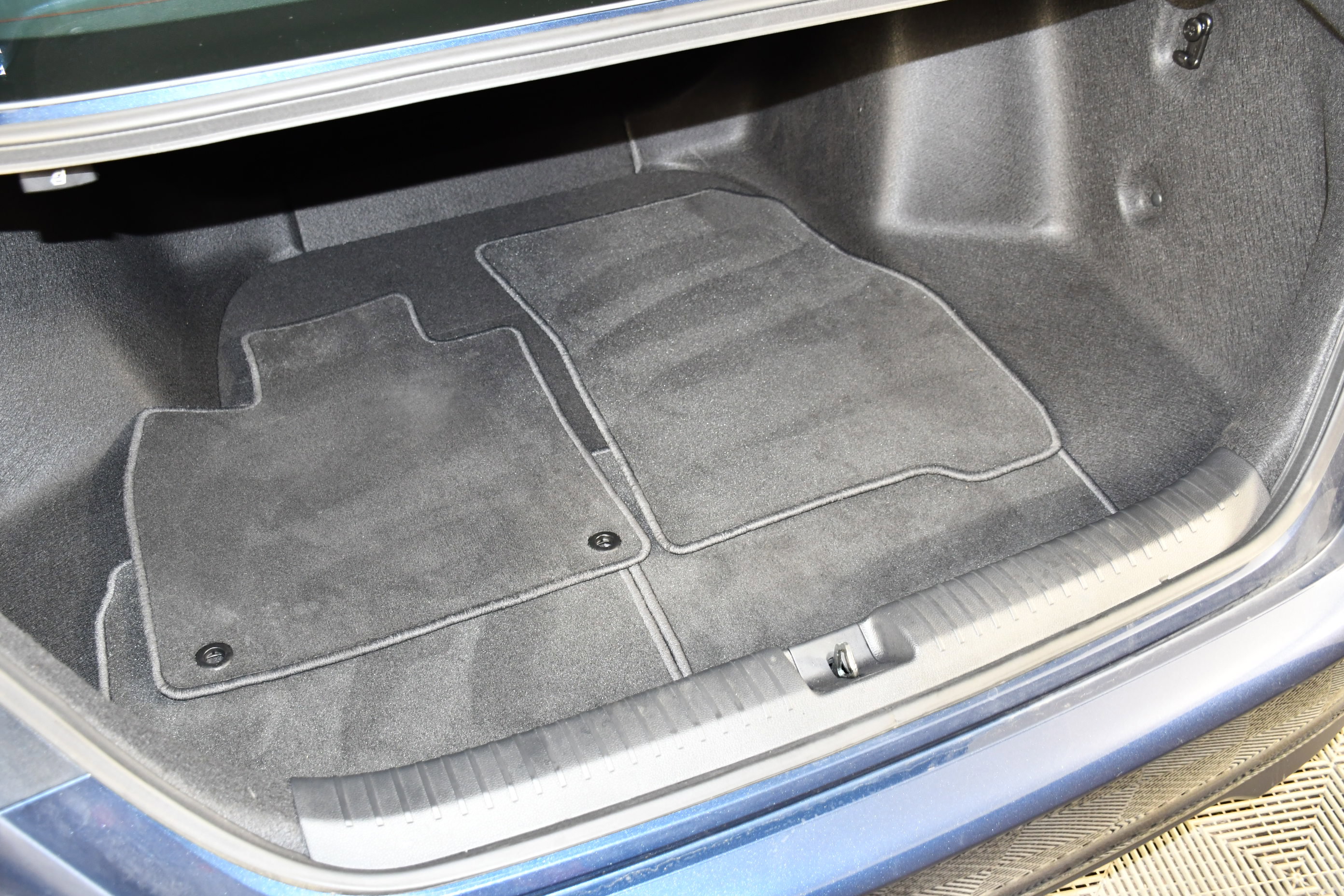 Certified 2025 Honda Accord SE image 38