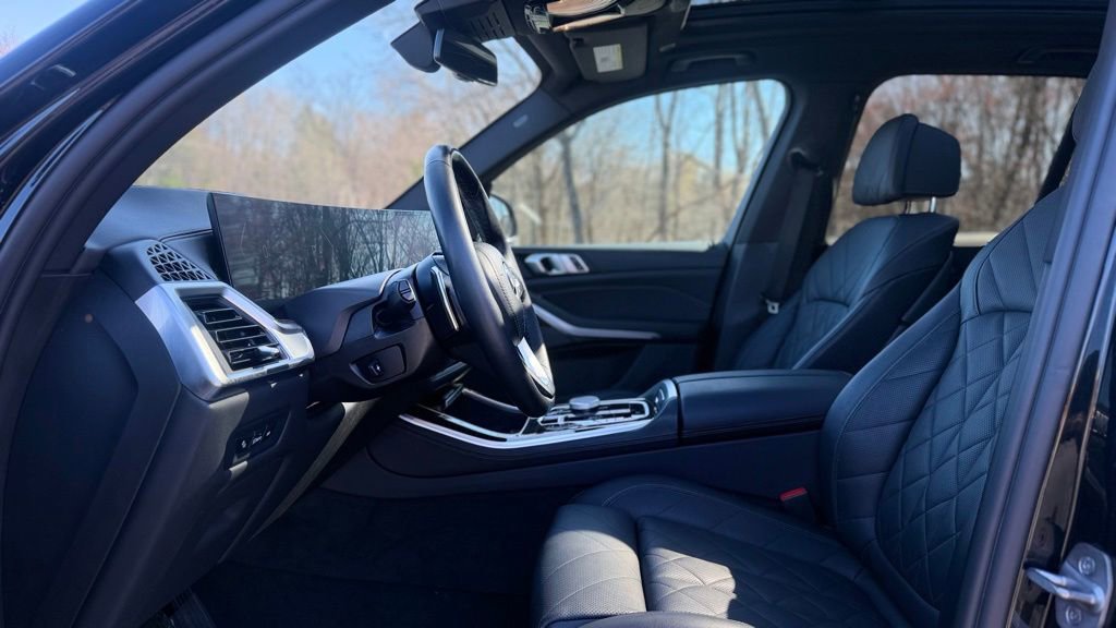 Certified 2024 BMW X5 xDrive40i w/ Premium Package image 18