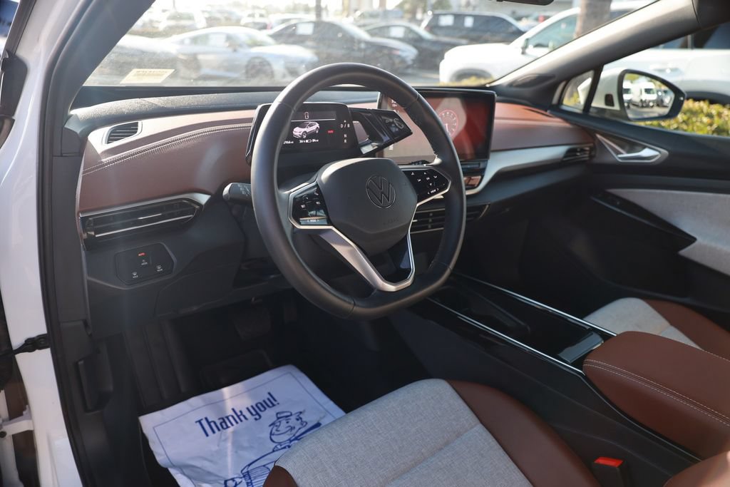 Used 2023 Volkswagen ID.4 Pro RWD image 16