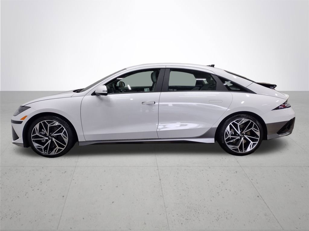 Certified 2025 Hyundai Ioniq 6 SEL image 12