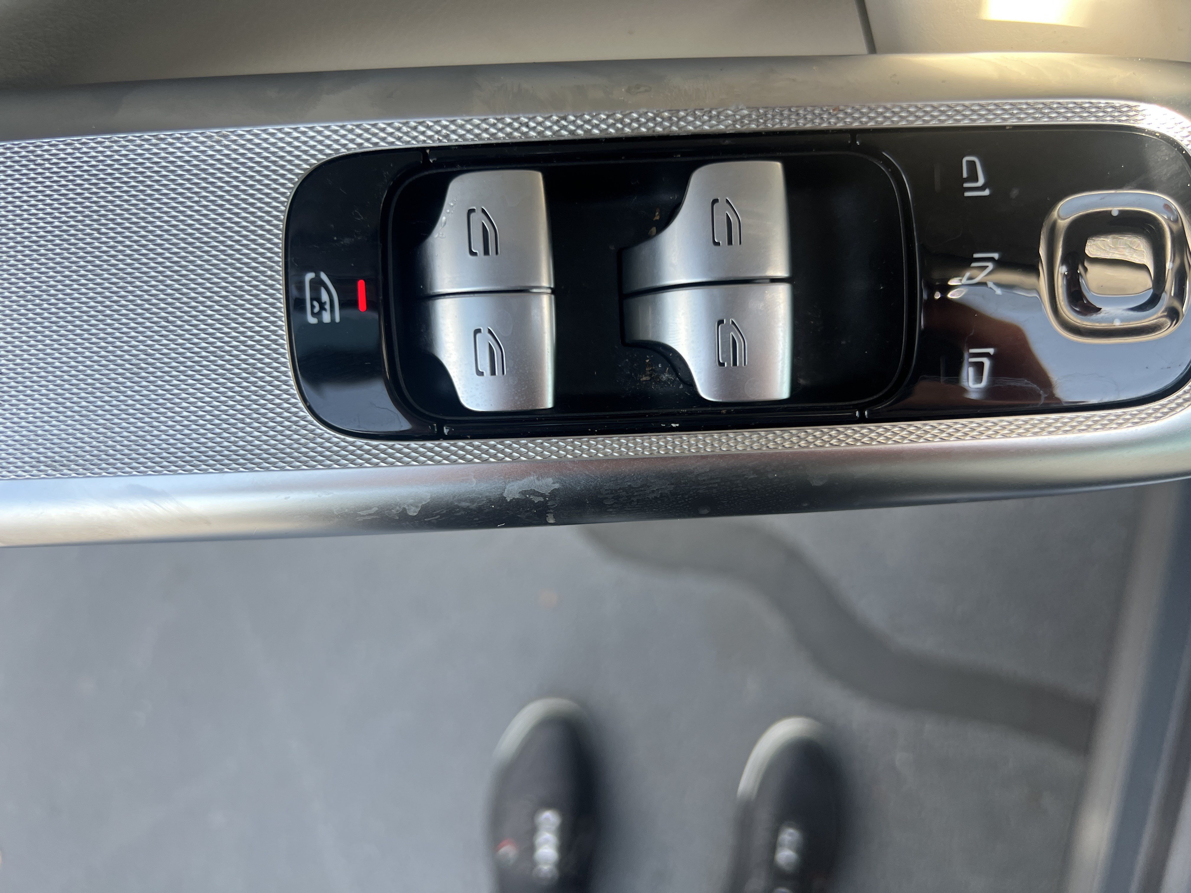 Certified 2026 Mercedes-Benz GLC 300 4MATIC image 11
