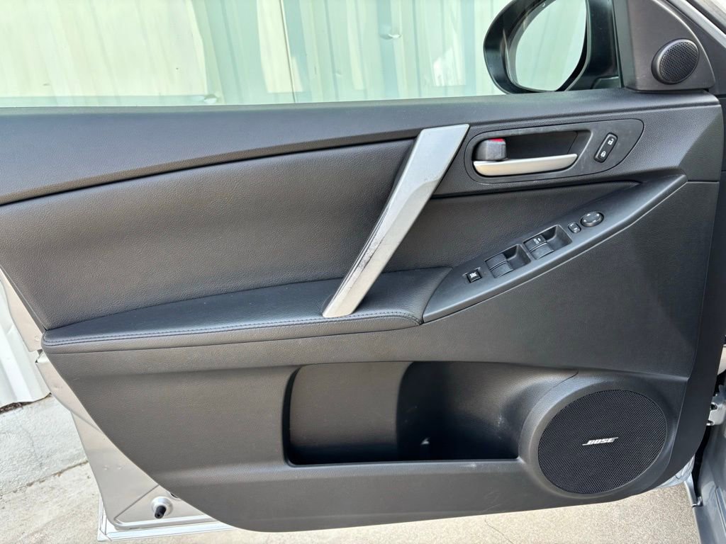 Used 2012 MAZDA MAZDA3 i Grand Touring image 13