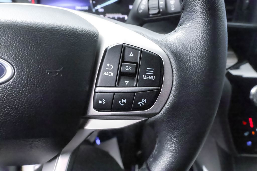 Used 2022 Ford Explorer Limited w/ Limited Technology Package image 17