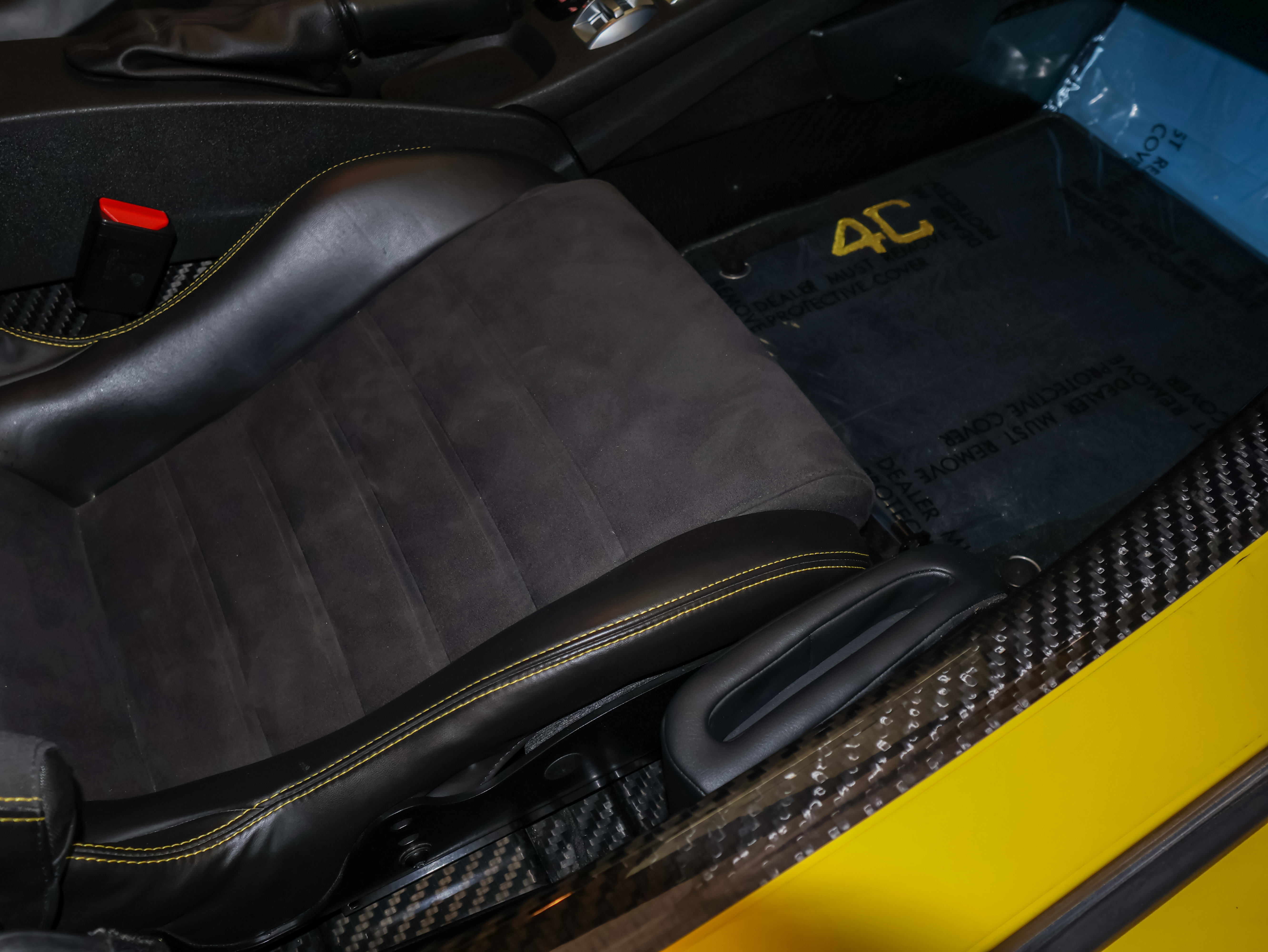 Used 2015 Alfa Romeo 4C Spider w/ Spider Track Package 2 image 40