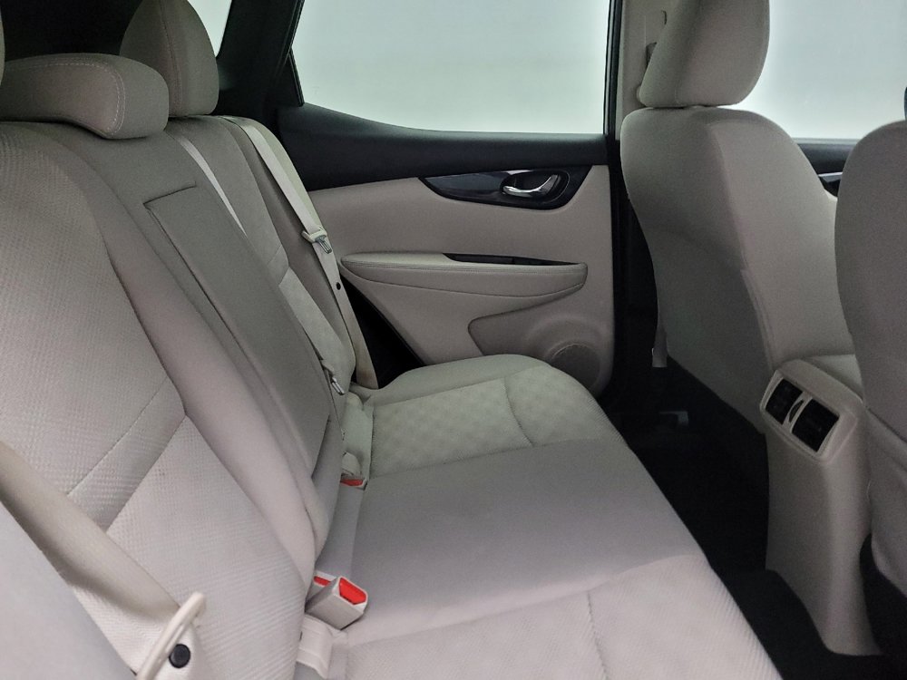 Used 2019 Nissan Rogue Sport SV w/ Technology Package image 19