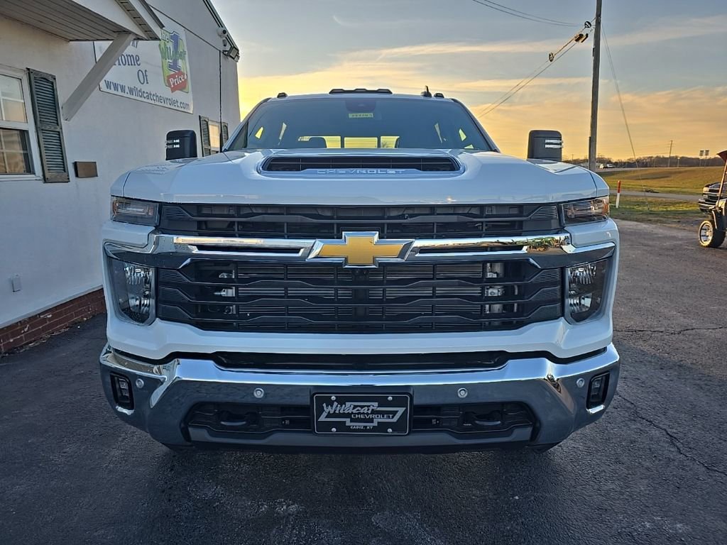 New 2026 Chevrolet Silverado 3500 LT w/ All Star Edition image 12