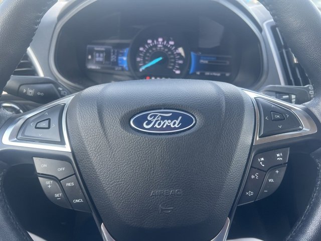 Used 2023 Ford Edge SEL w/ Convenience Package image 11