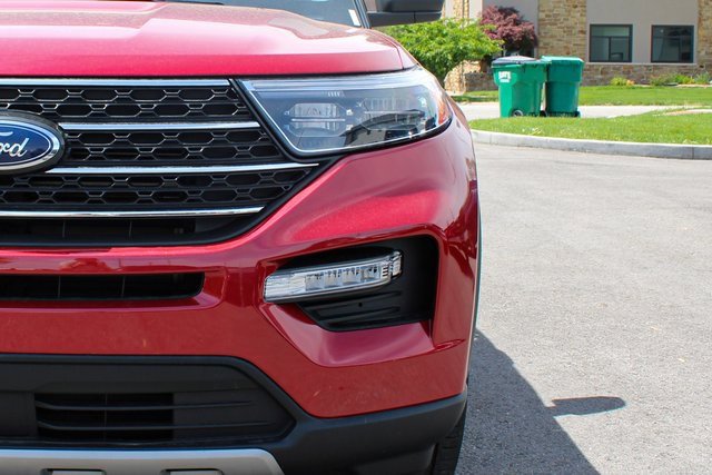 Used 2022 Ford Explorer XLT w/ Equipment Group 202A image 42