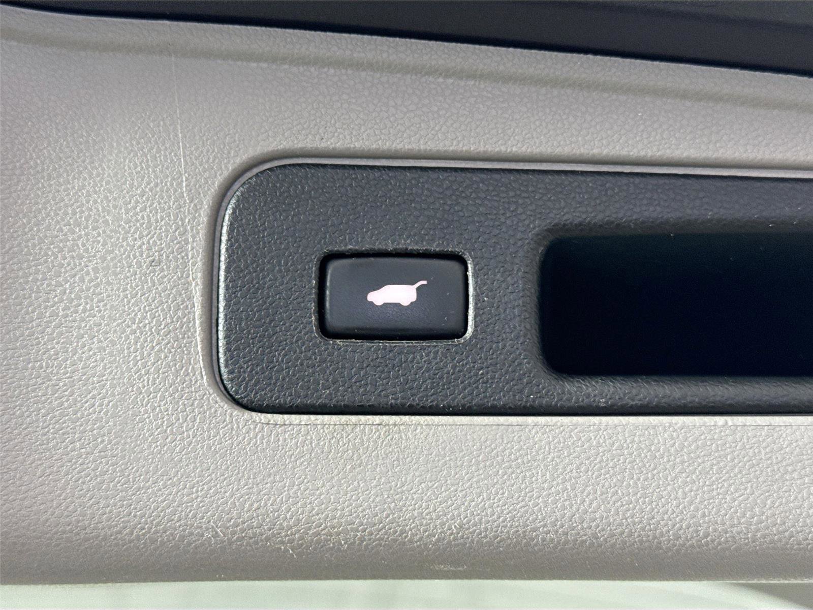 Used 2015 Honda Odyssey EX-L image 42