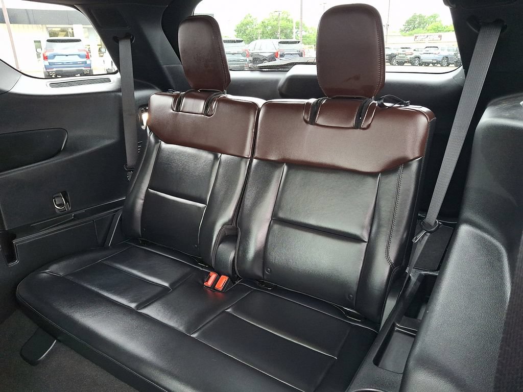 Used 2020 Ford Explorer Platinum w/ Premium Technology Package AWD/4WD image 11