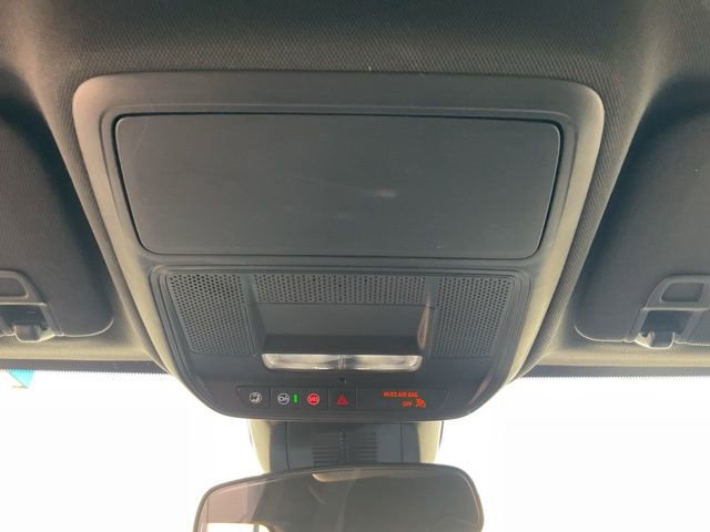 Used 2025 GMC Terrain Elevation image 14