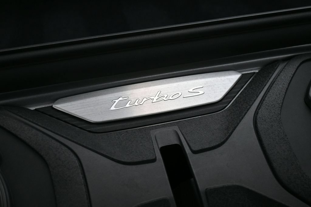 Certified 2021 Porsche 911 Turbo S AWD/4WD image 31