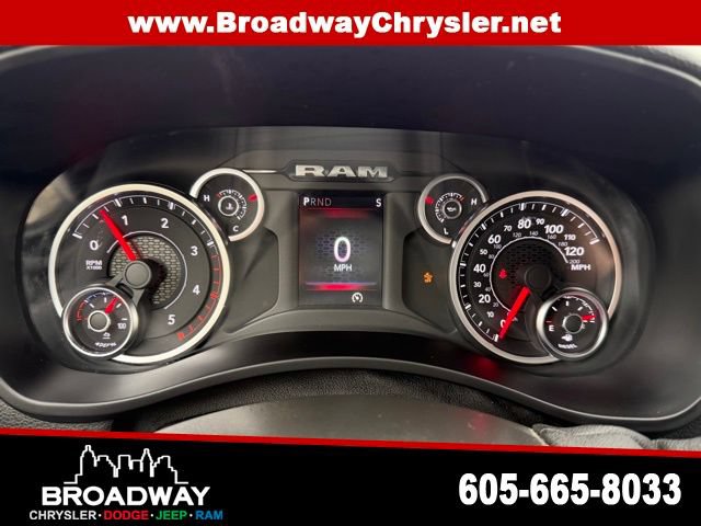 Used 2025 RAM 3500 Big Horn AWD/4WD image 16