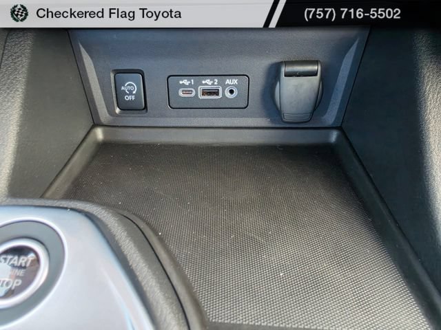 Used 2024 Nissan Sentra SR FWD image 23