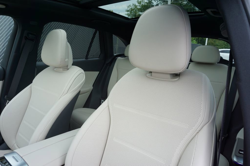 New 2026 Mercedes-Benz GLC 300 4MATIC image 42