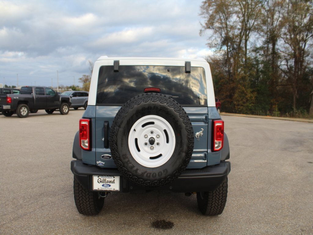 New 2025 Ford Bronco Heritage Edition image 11