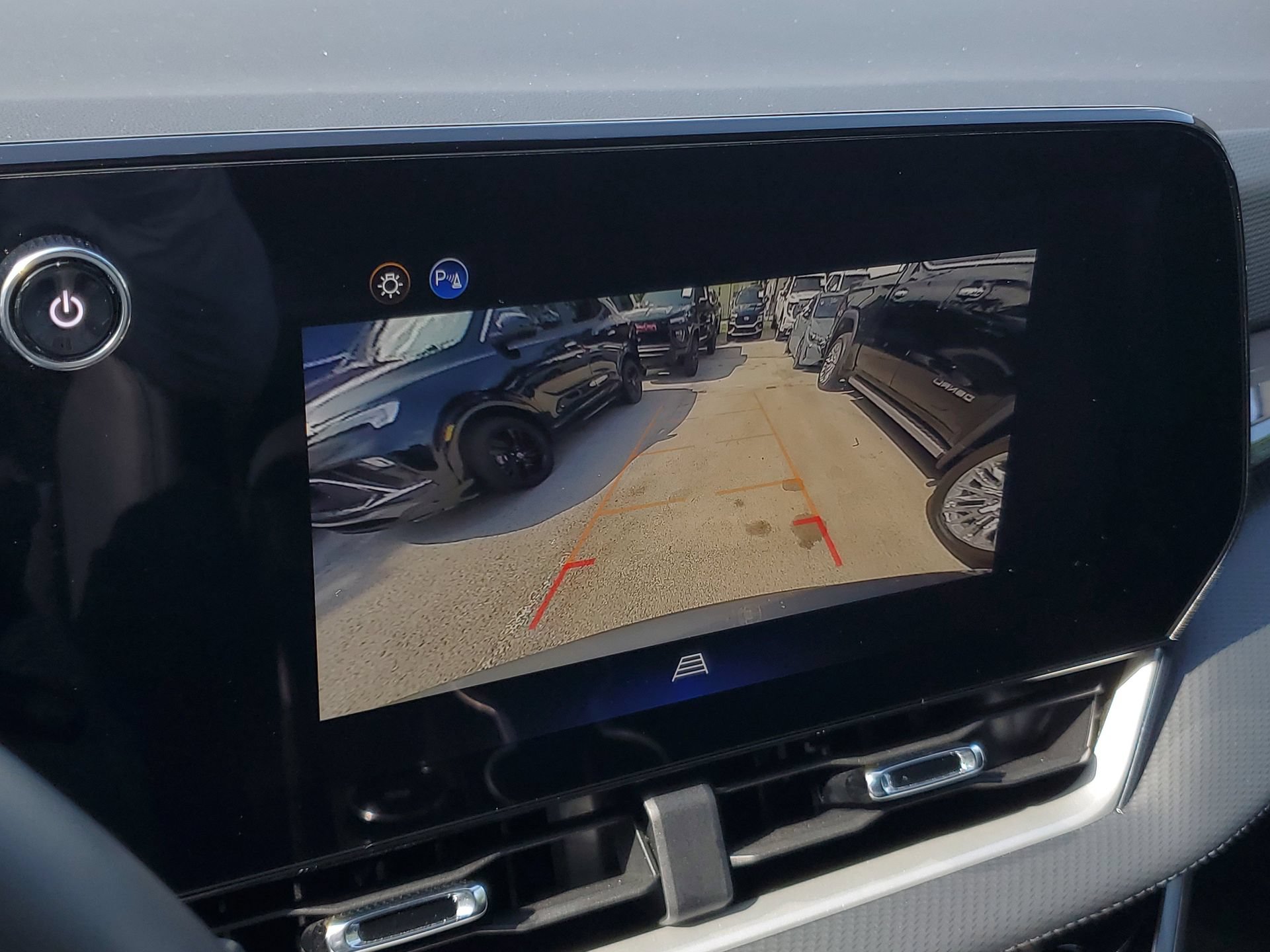 Used 2026 Chevrolet Equinox LT w/ Convenience Package II FWD image 26