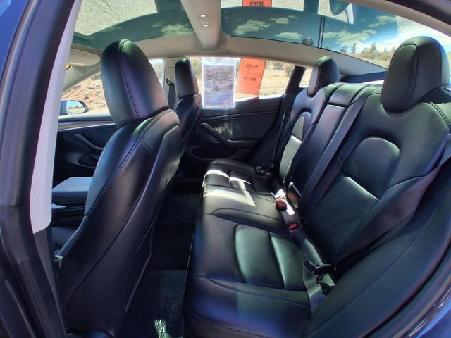 Used 2023 Tesla Model 3 Performance image 11