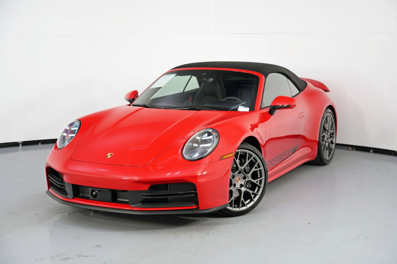 Used 2025 Porsche 911 Carrera RWD image 58