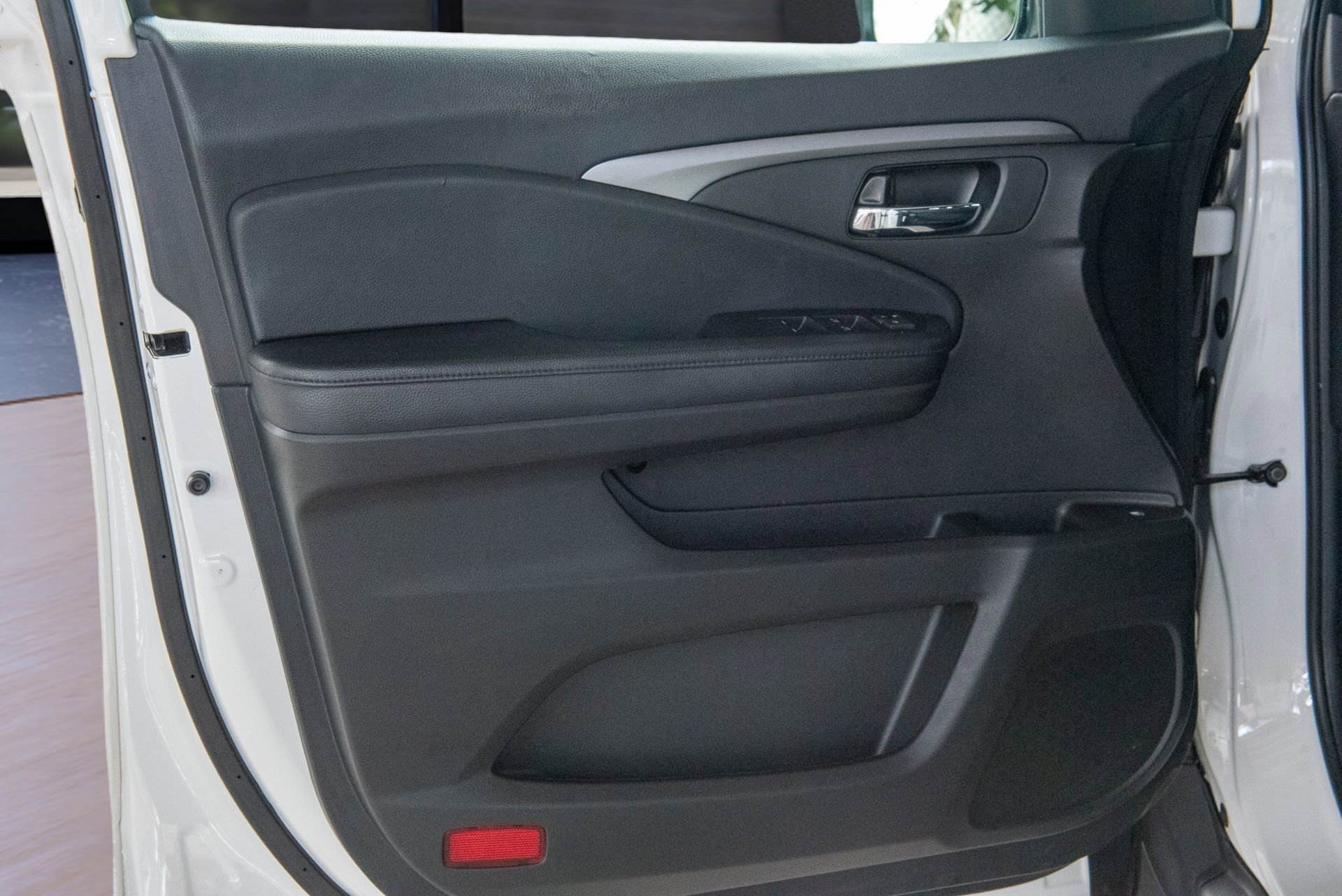 Used 2021 Honda Passport Sport image 14