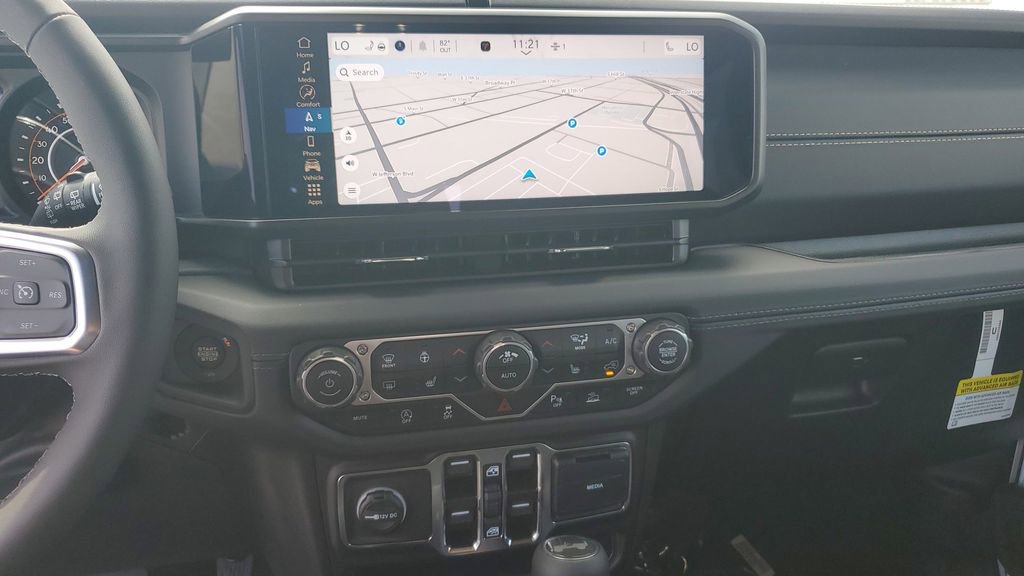 New 2025 Jeep Wrangler Sahara image 21