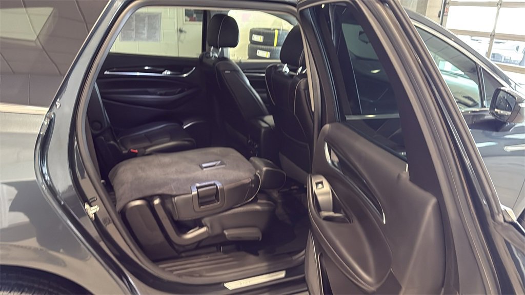 Used 2019 Buick Enclave Avenir w/ Trailering Package, 5000 lbs. image 15