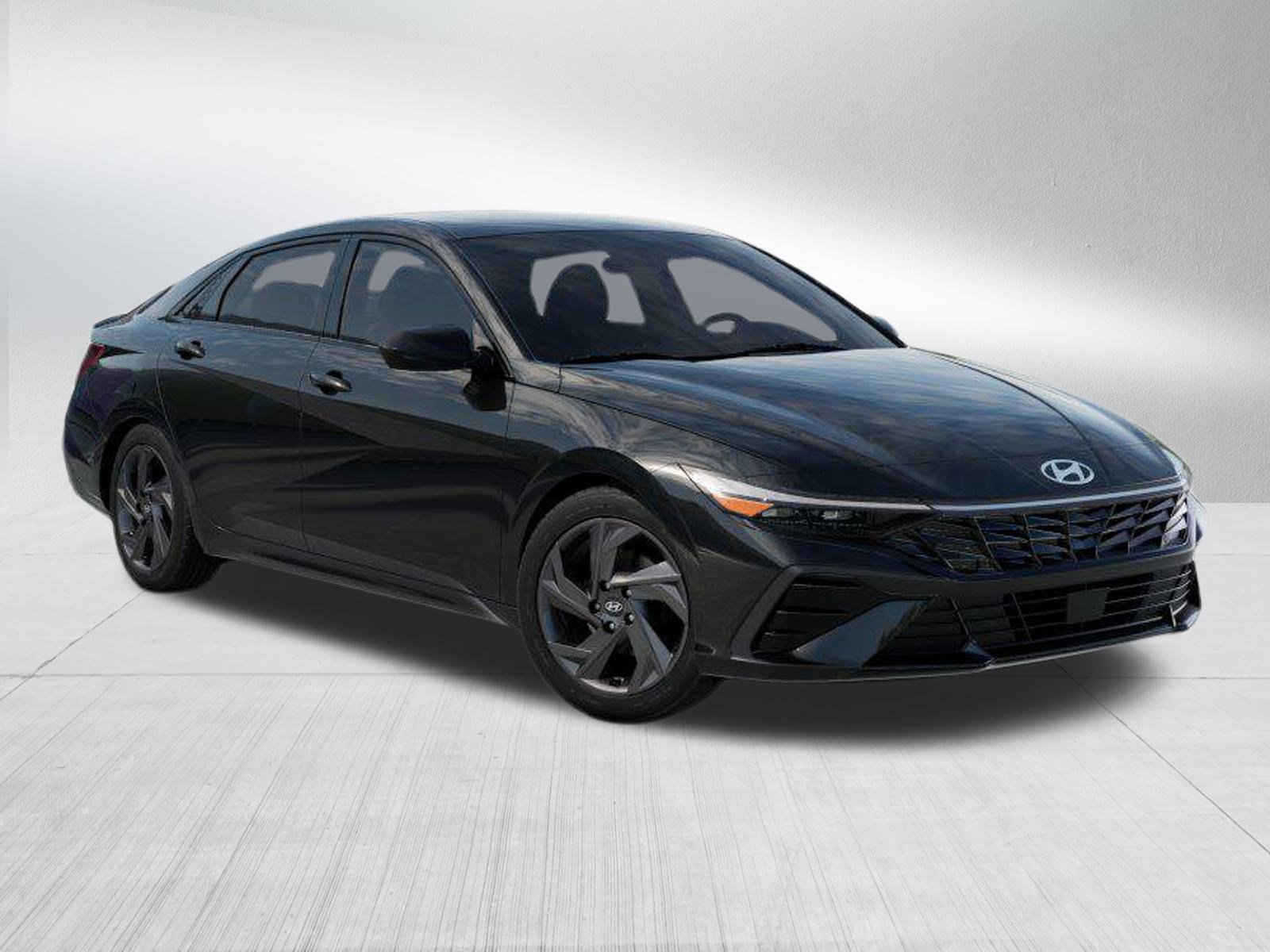 New 2026 Hyundai Elantra Sport image 2