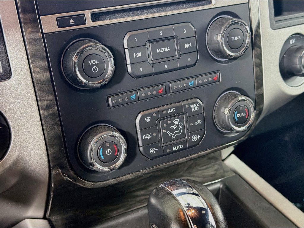 Used 2016 Ford Expedition Limited AWD/4WD image 17