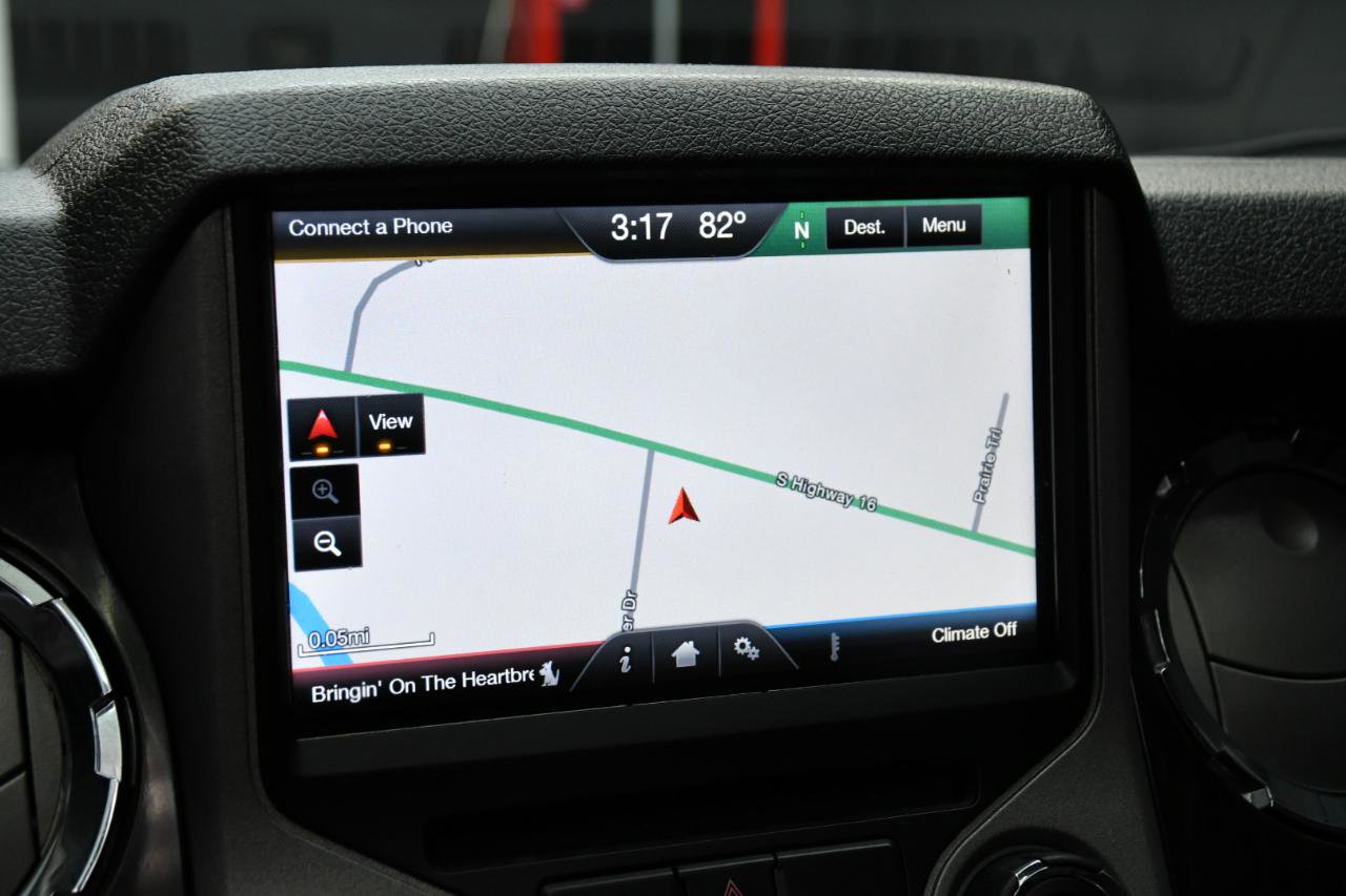 Used 2016 Ford F350 Platinum w/ FX4 Off-Road Package image 55