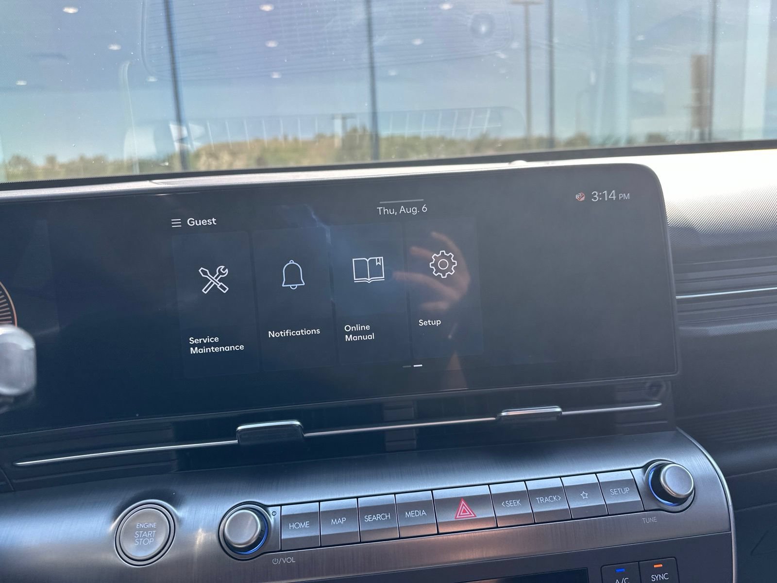 Used 2025 Hyundai Kona SEL AWD/4WD image 46