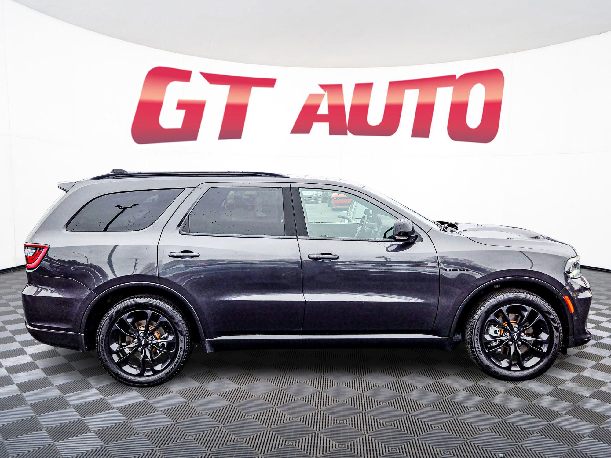 Used 2023 Dodge Durango R/T image 8