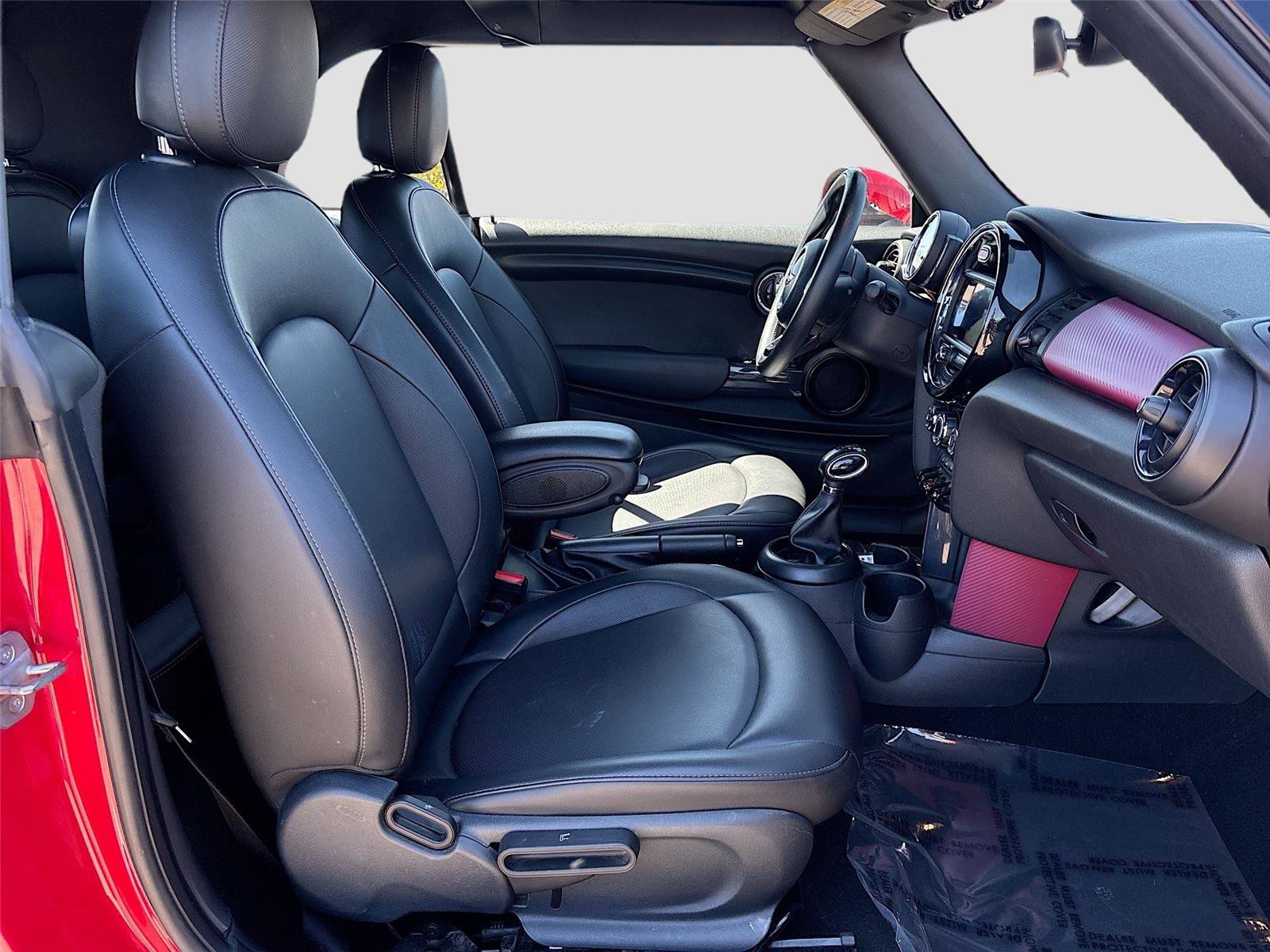 Used 2019 MINI Cooper Convertible image 27