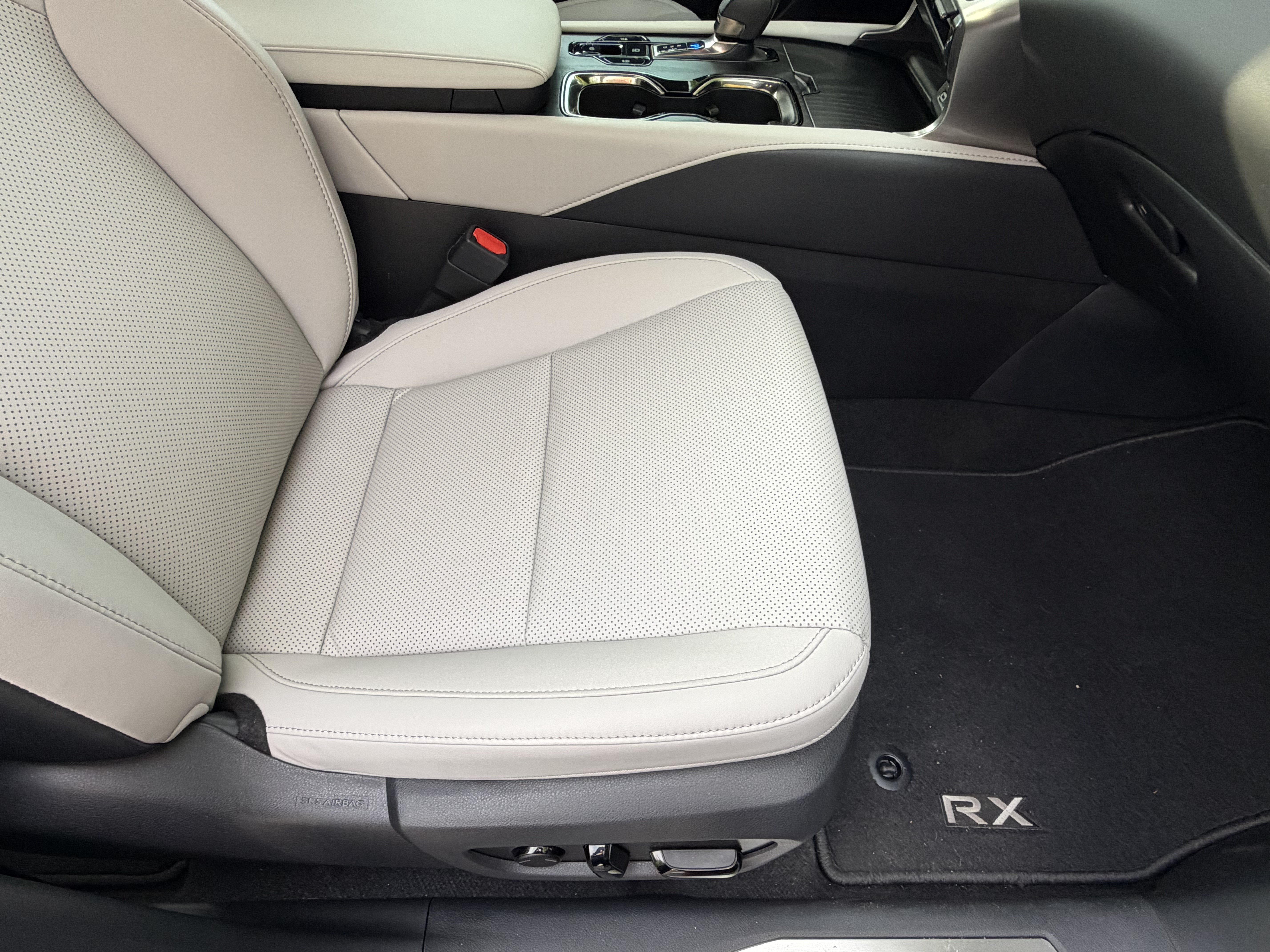 Certified 2025 Lexus RX 350 Premium w/ Convenience Package FWD image 43