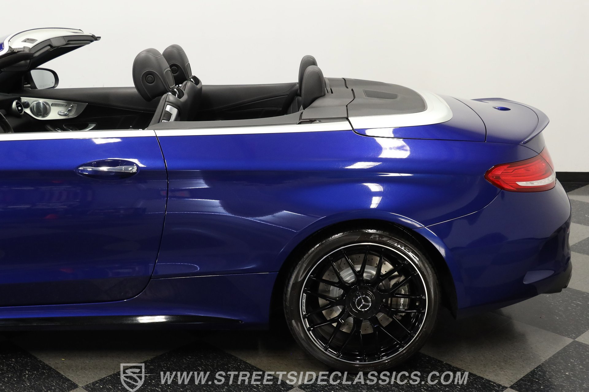 Used 2017 Mercedes-Benz C 63 AMG Cabriolet image 24