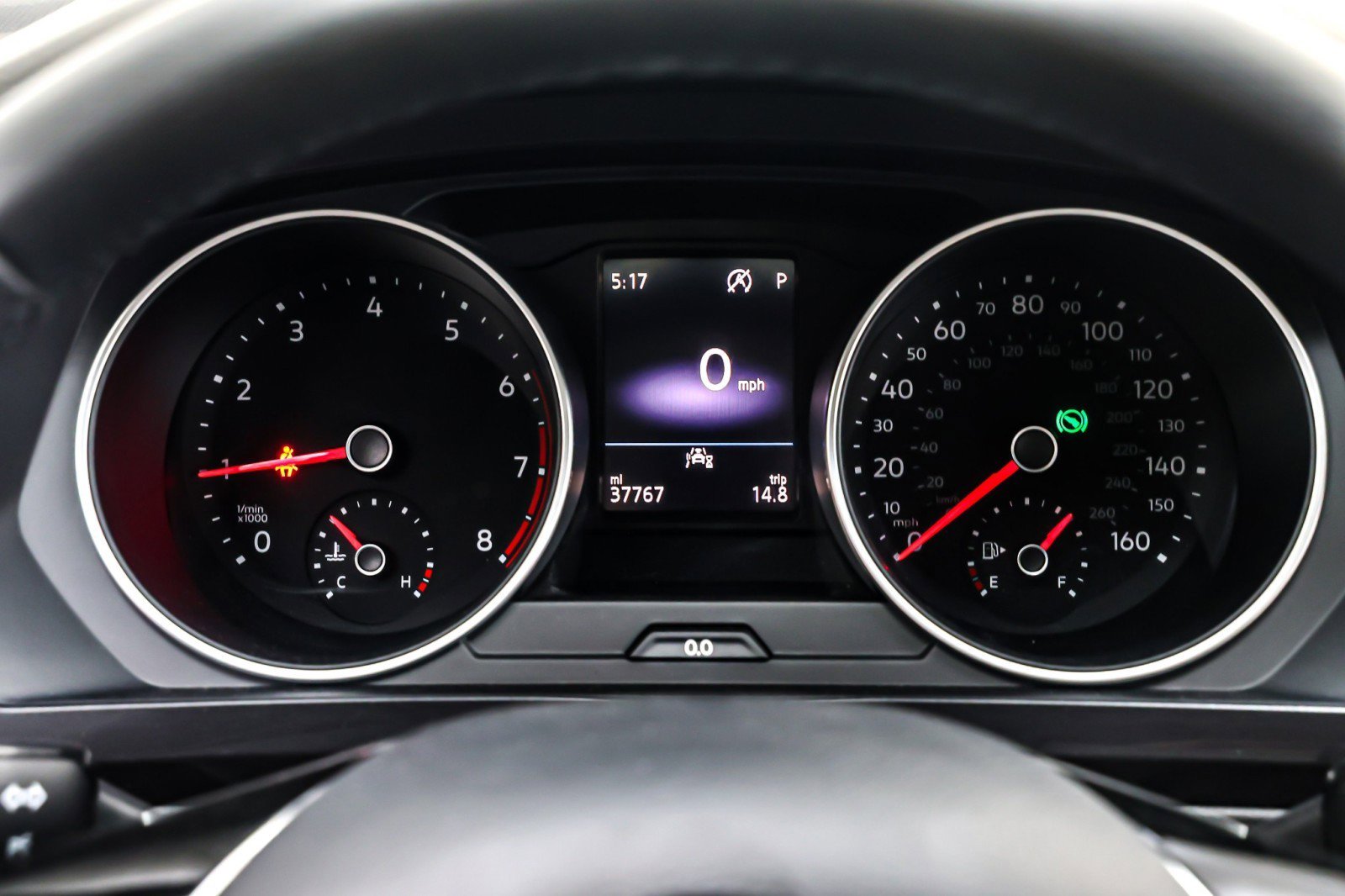 Used 2020 Volkswagen Tiguan SE image 19