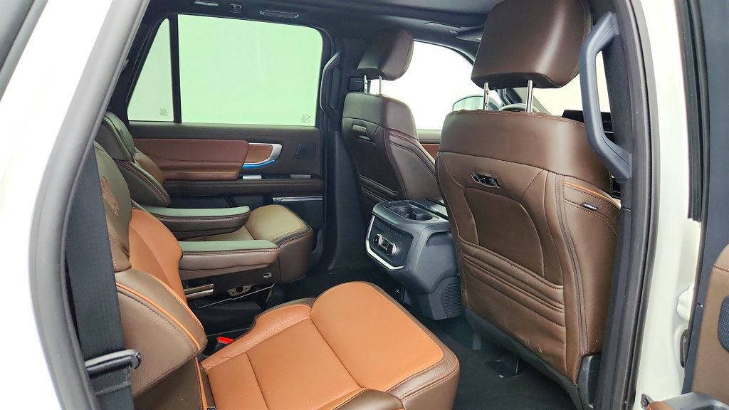 Used 2025 Ford Expedition Max King Ranch AWD/4WD image 26