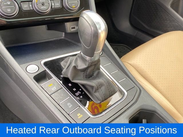 Used 2019 Volkswagen Jetta SEL w/ Cold Weather Package image 11