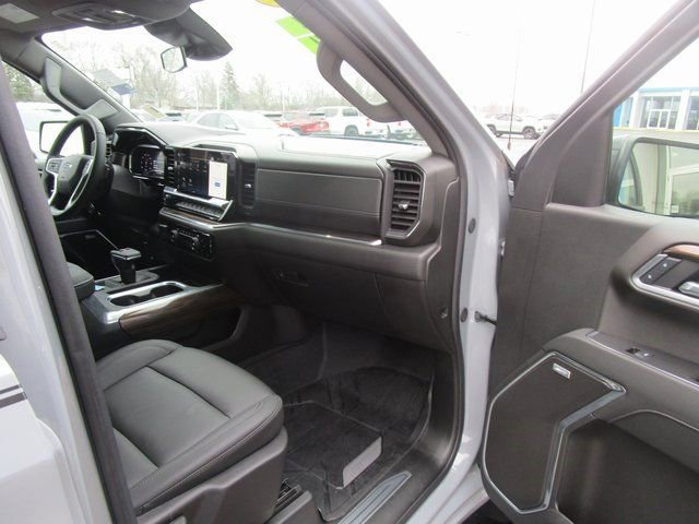 Certified 2025 Chevrolet Silverado 1500 RST w/ RST All Star Premium Package AWD/4WD image 28
