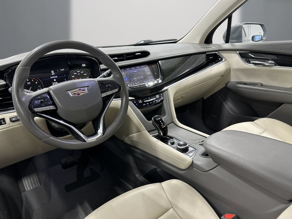Used 2020 Cadillac XT6 Premium Luxury FWD image 13