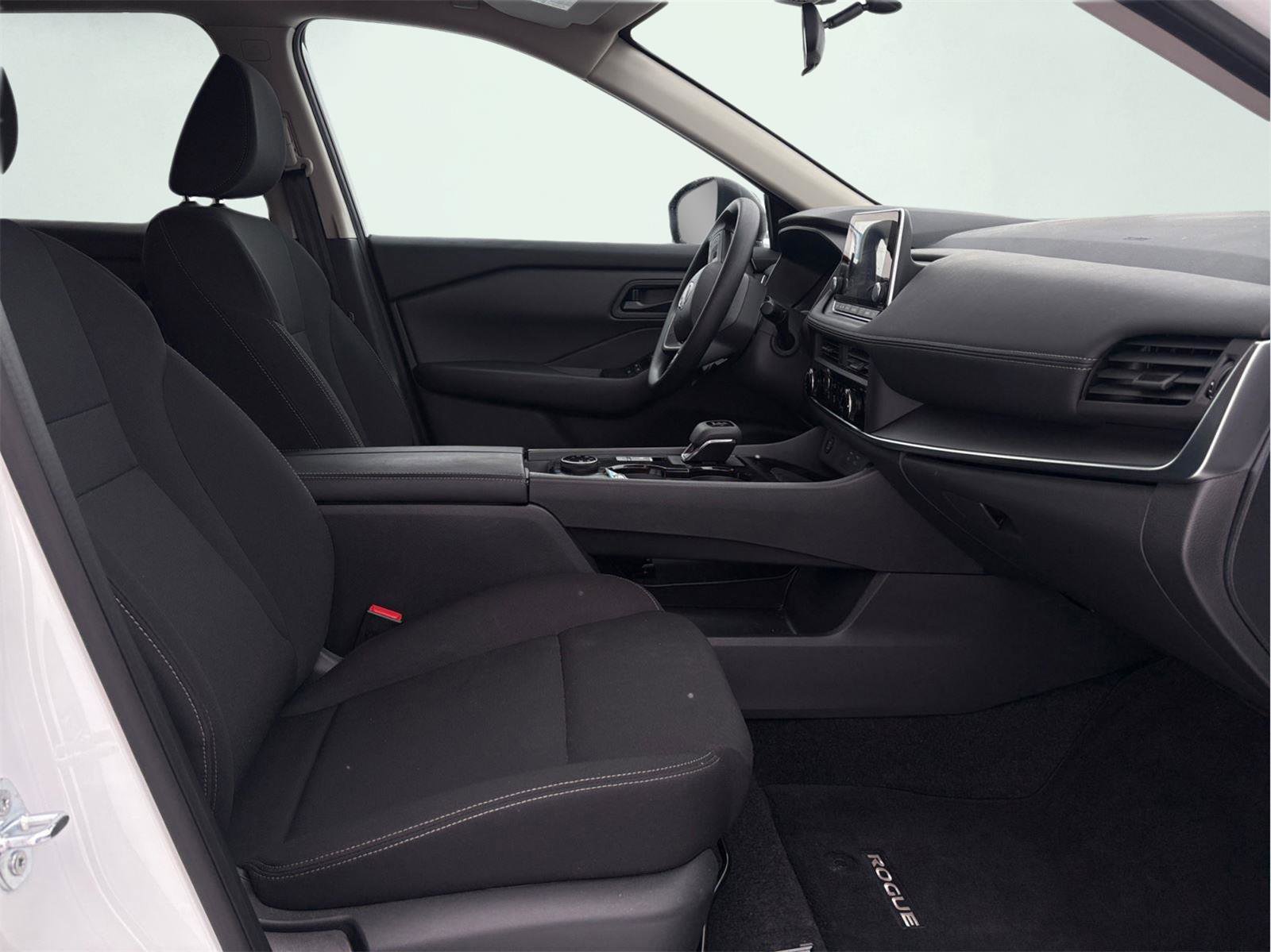 Used 2026 Nissan Rogue S image 15