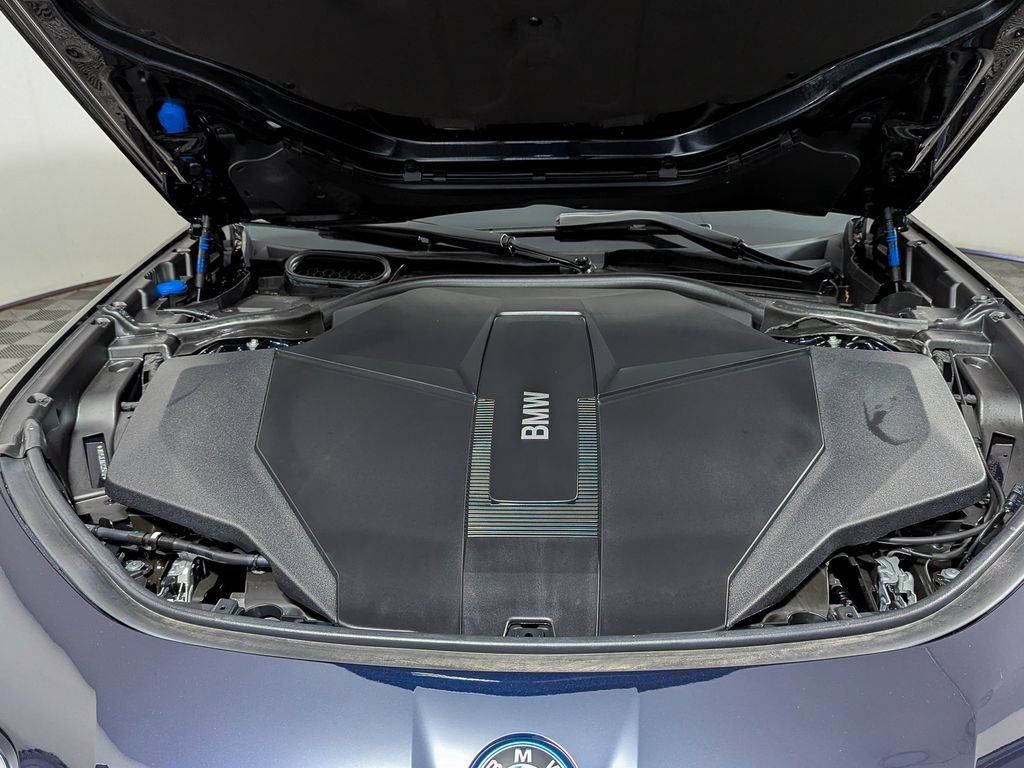 Used 2026 BMW i7 xDrive60 AWD/4WD image 52