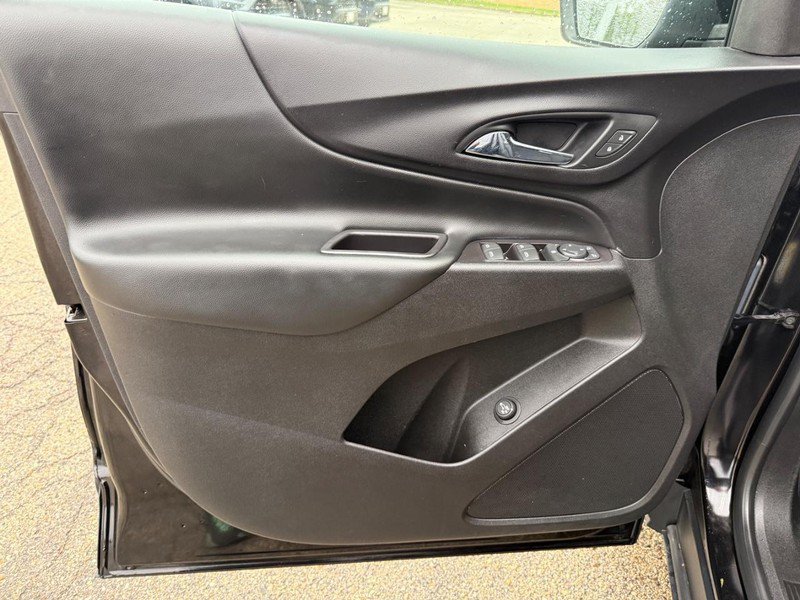 Used 2019 Chevrolet Equinox LT FWD image 19