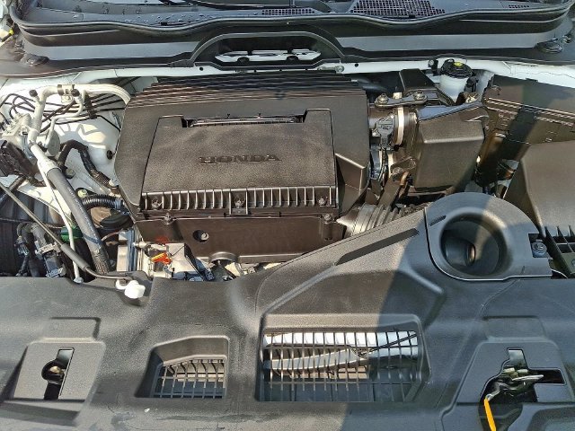 Used 2025 Honda Pilot Touring image 32