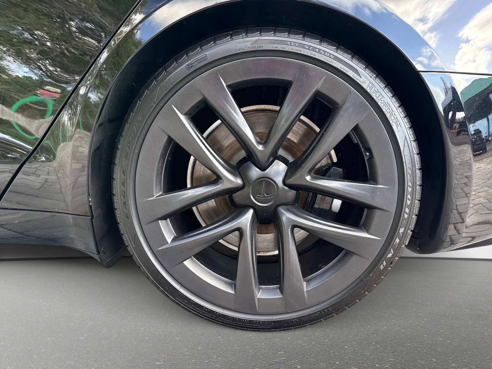 Used 2023 Tesla Model S image 13