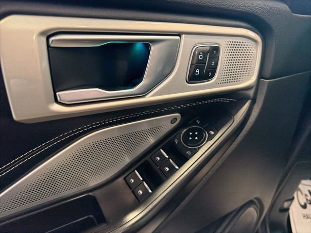 Used 2020 Ford Explorer ST w/ Premium Technology Package AWD/4WD image 10