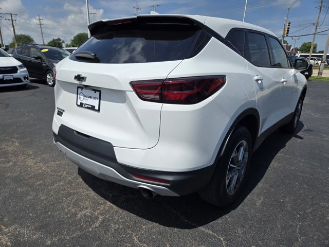 Used 2023 Chevrolet Blazer LT w/ Driver Confidence Package FWD image 4