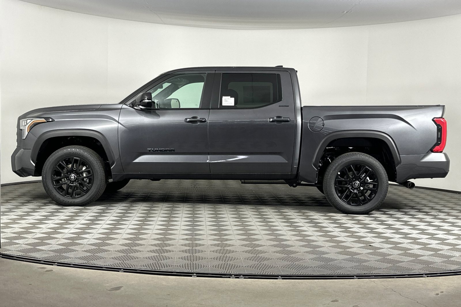 New 2026 Toyota Tundra Limited image 7