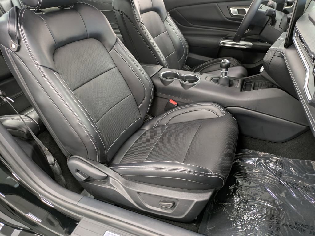 Used 2024 Ford Mustang GT Premium RWD image 28