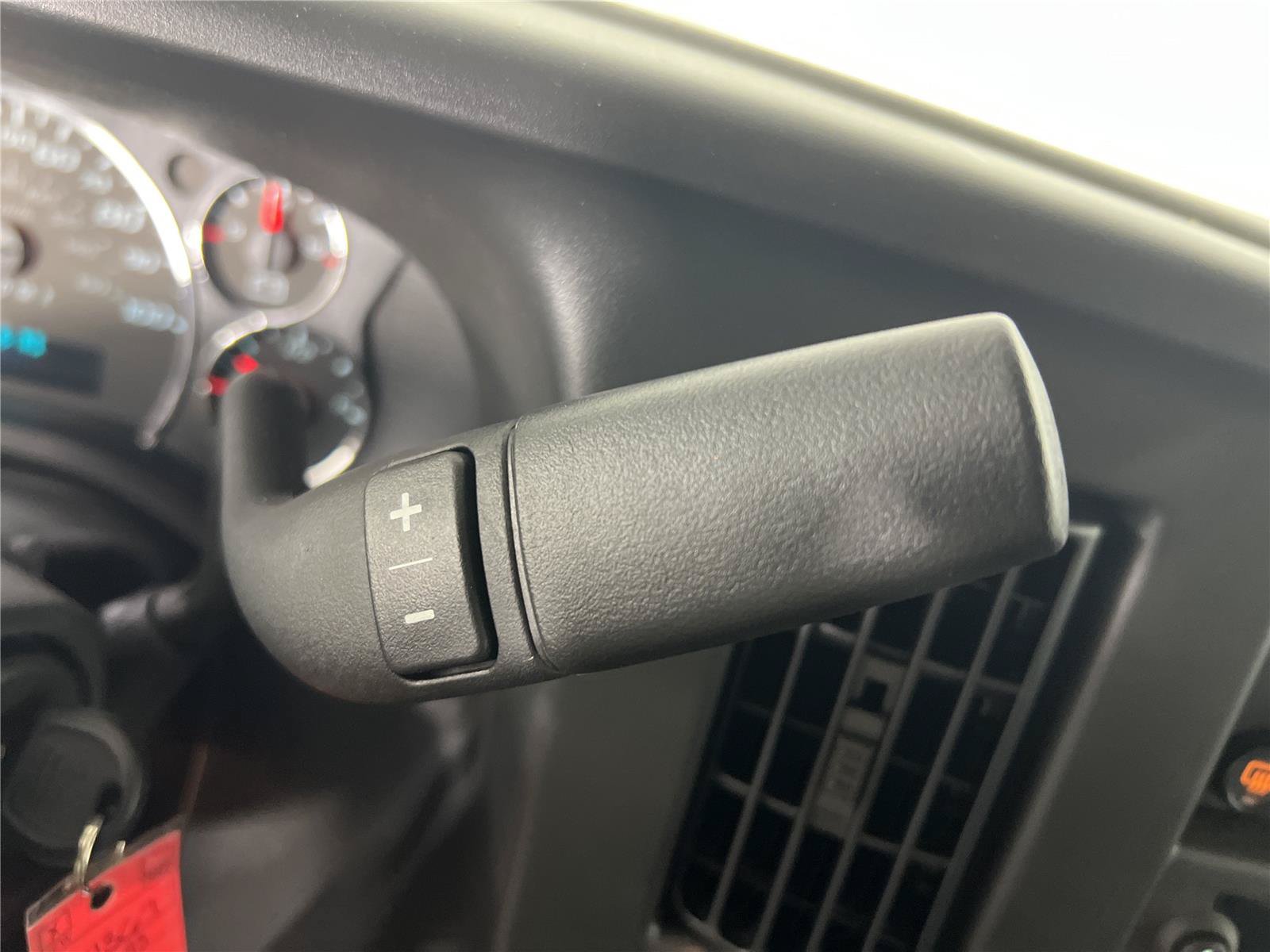 New 2025 GMC Savana 2500 w/ Driver Convenience Package RWD image 23